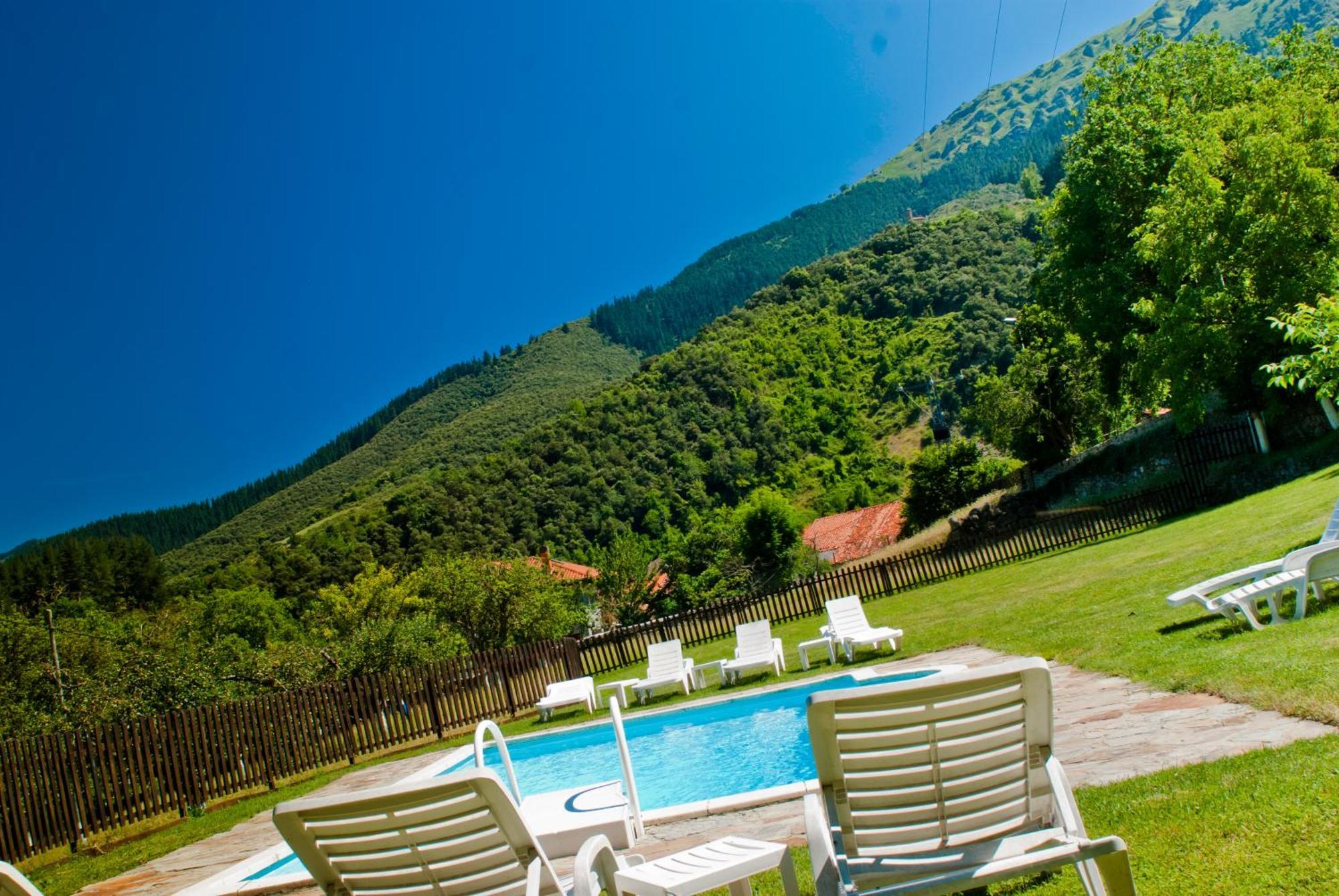 Viviendas Rurales Traldega Turieno Екстериор снимка